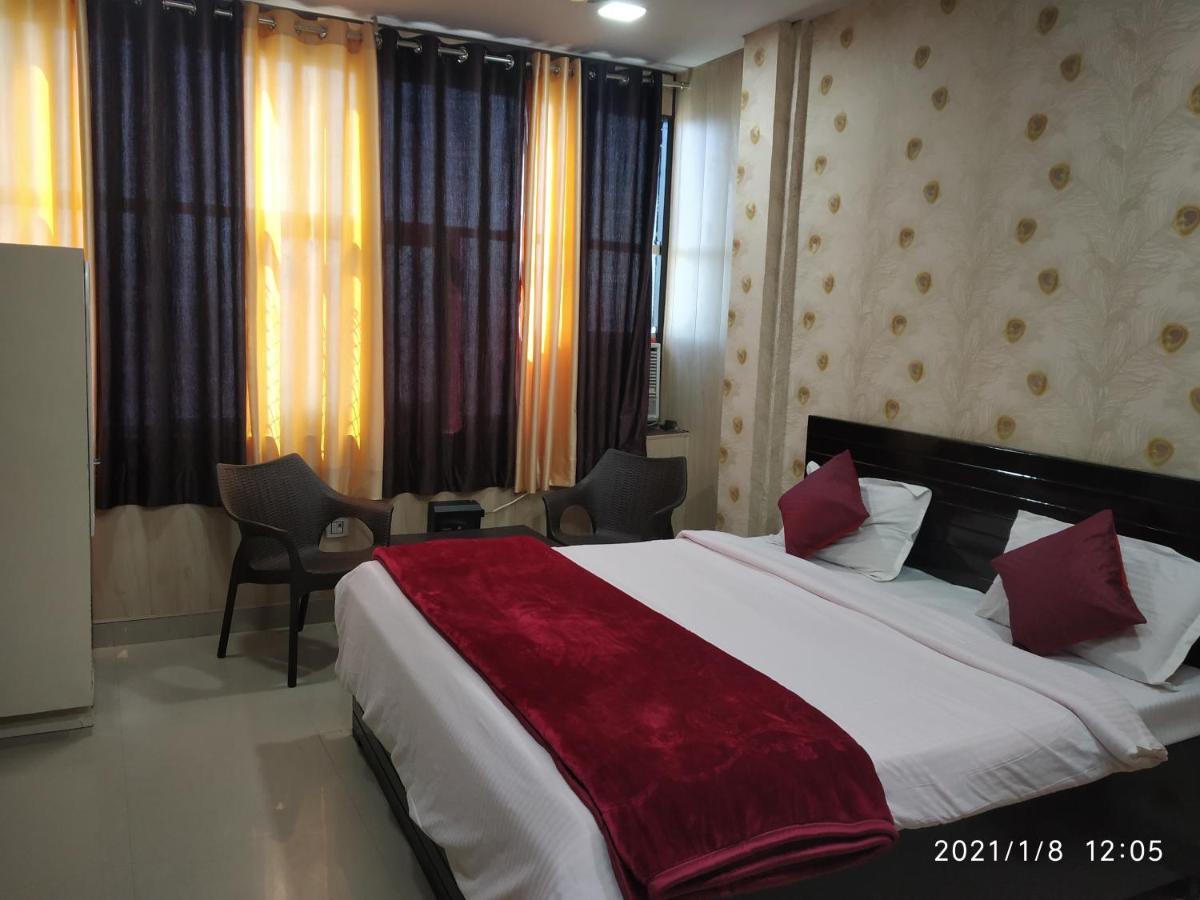 Hotel Aarti Darshan Haridwār Extérieur photo