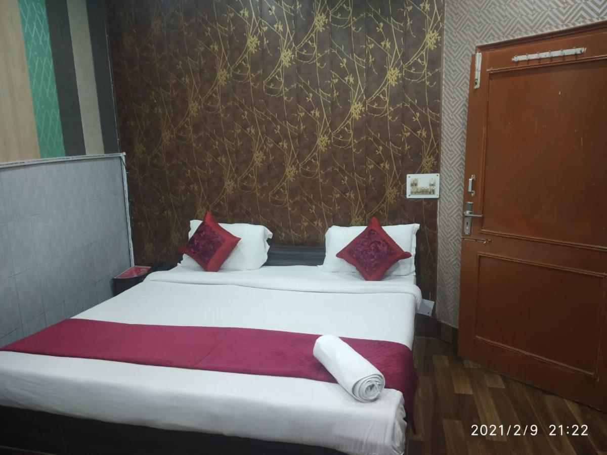 Hotel Aarti Darshan Haridwār Extérieur photo