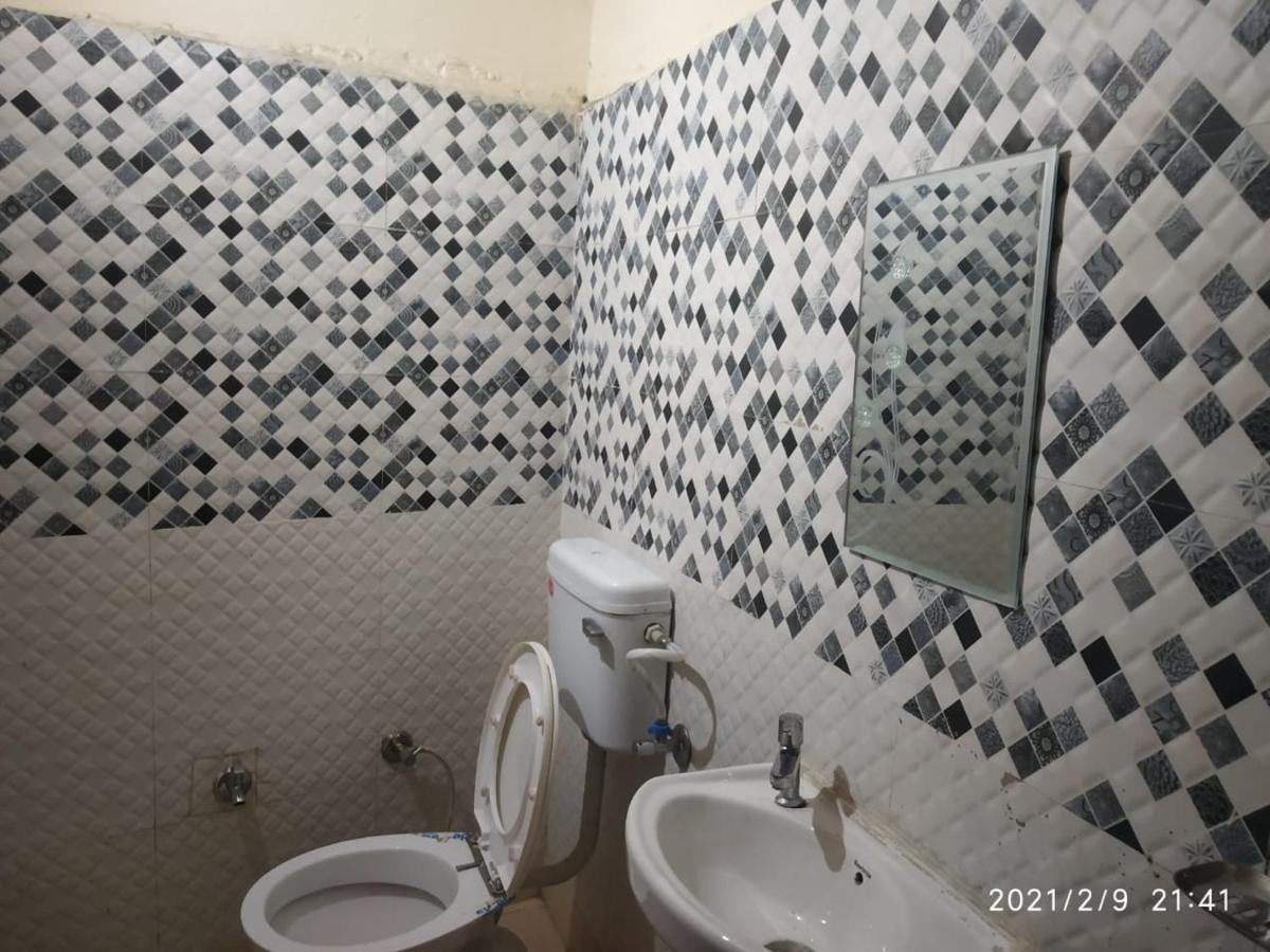 Hotel Aarti Darshan Haridwār Extérieur photo